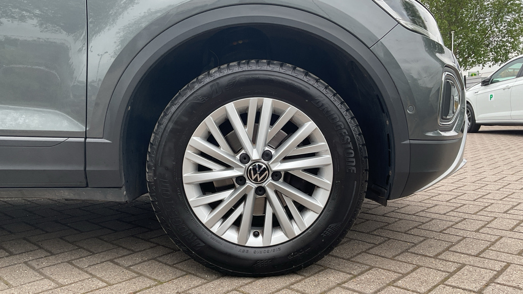 Volkswagen T-Roc Life BF23OLM Grey #5