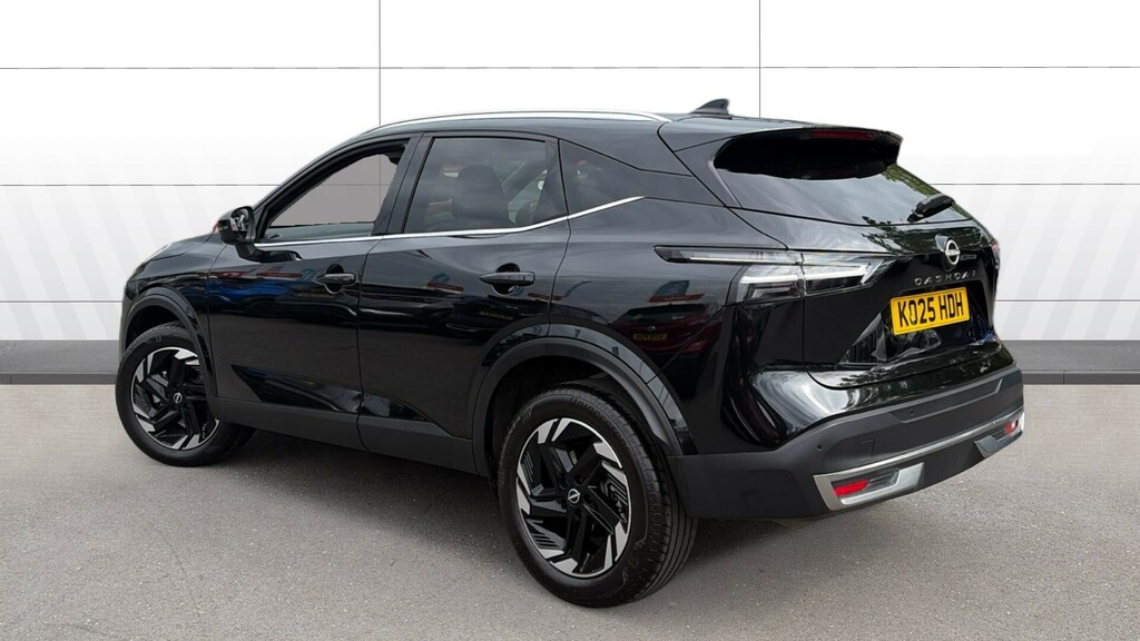 Nissan Qashqai N-connecta KO25HDH Black #2