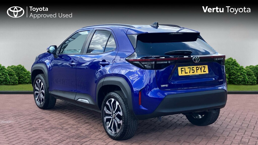 Toyota Yaris Cross Design FL75PYZ Blue #4