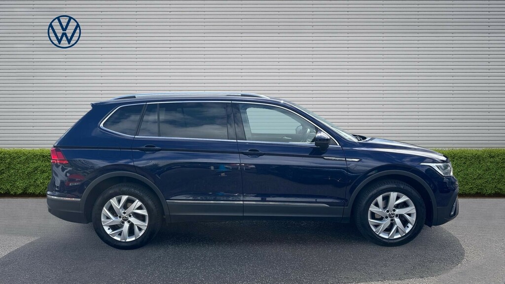 Volkswagen Tiguan Allspace Life Blue #4