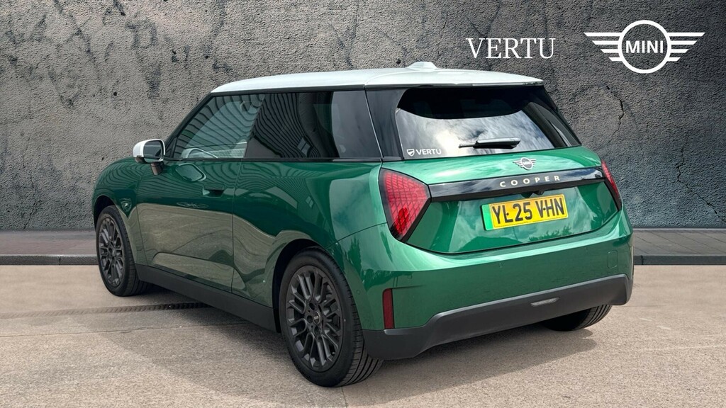 Mini Hatch E Exclusive YL25VHN Green #2