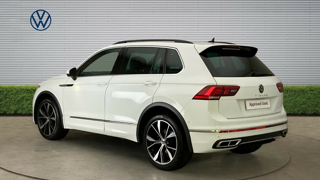 Volkswagen Tiguan R-line CE23GJV White #3