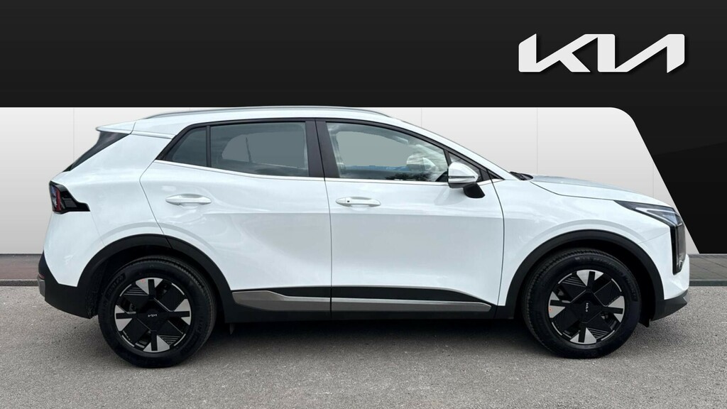 Kia Sportage Pure White #5