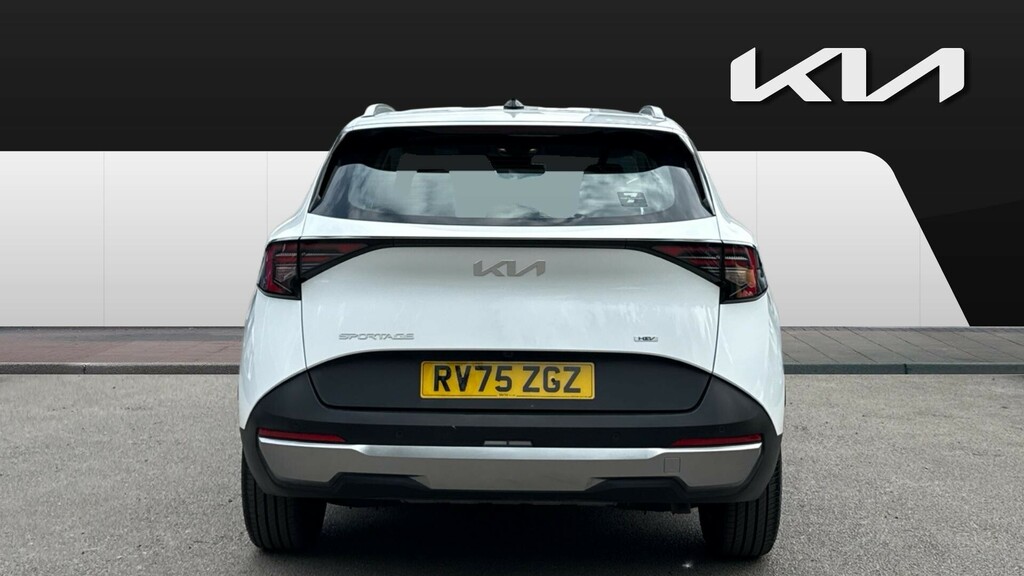Kia Sportage Pure White #6