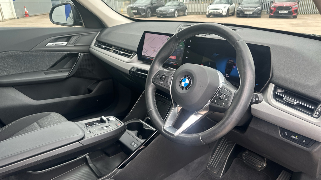 BMW X1 Sport Black #6