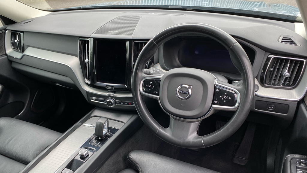 Volvo XC60 Plus Grey #4