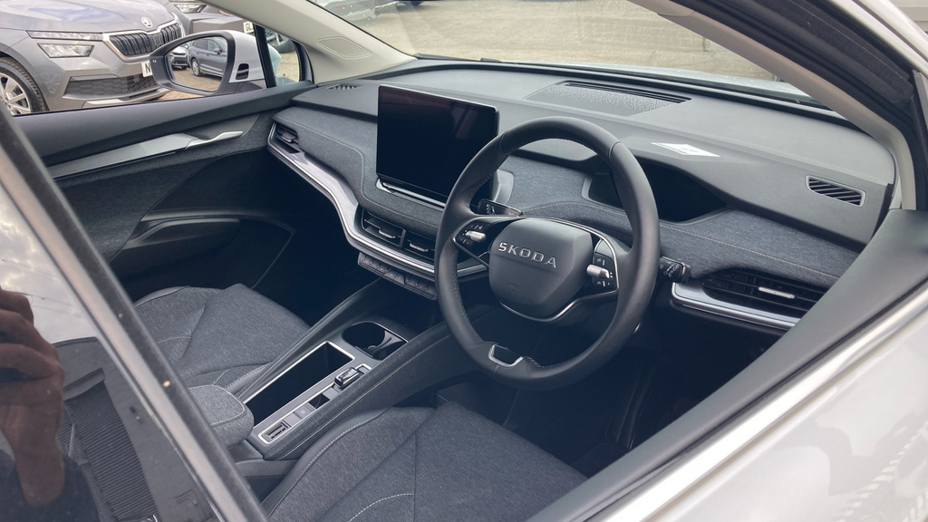Skoda Elroq Edition White #6