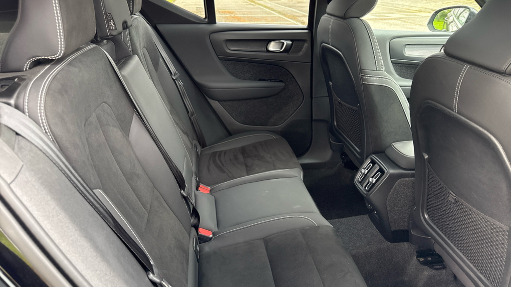 Volvo XC40 Ultra RV25UJG Black #6