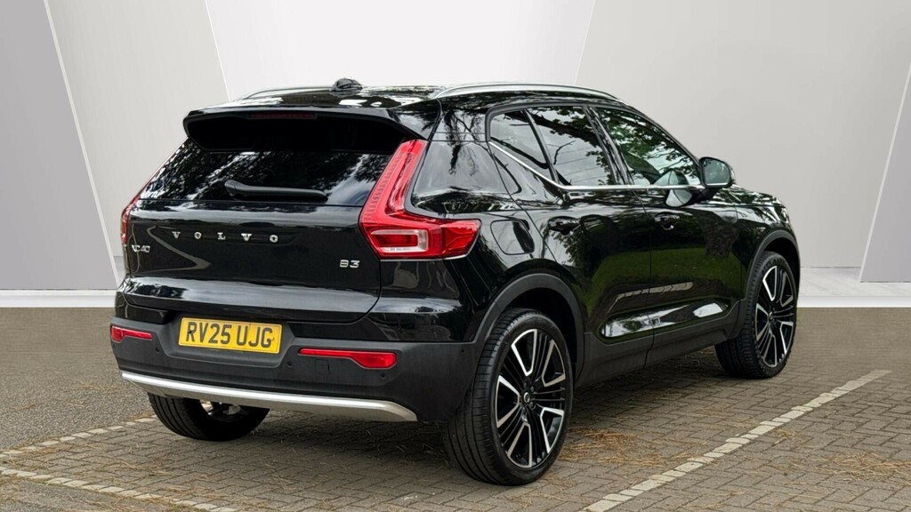Volvo XC40 Ultra RV25UJG Black #2