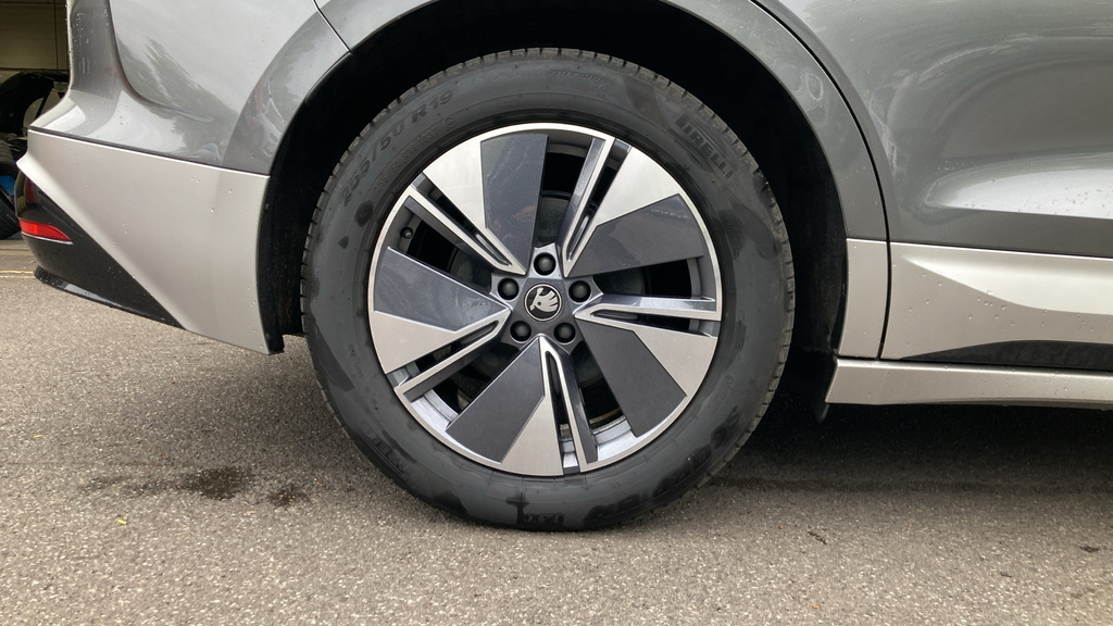 Skoda ENYAQ Edition Grey #5