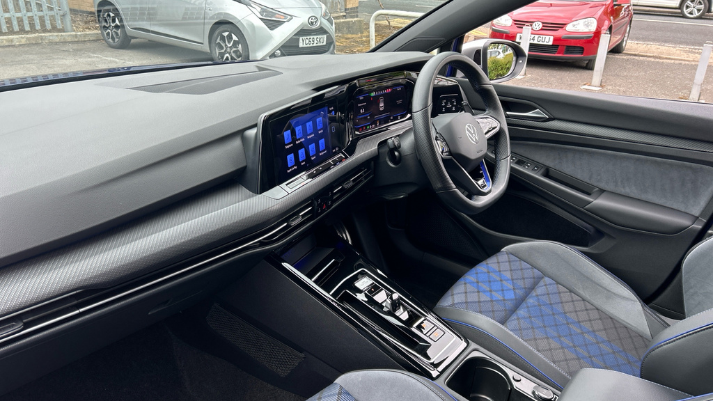Volkswagen Golf R Blue #2