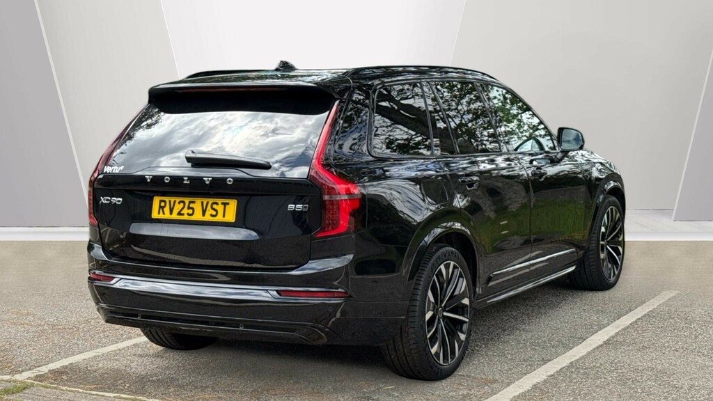 Volvo XC90 Ultra Black #2