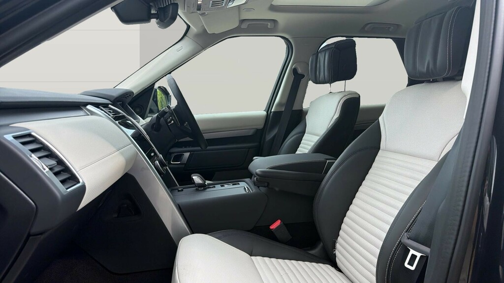 Land Rover Discovery Dynamic Hse YG75DHN Black #3