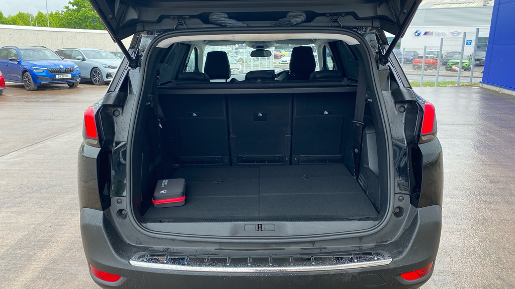 Peugeot 5008 Allure Premium Black #4
