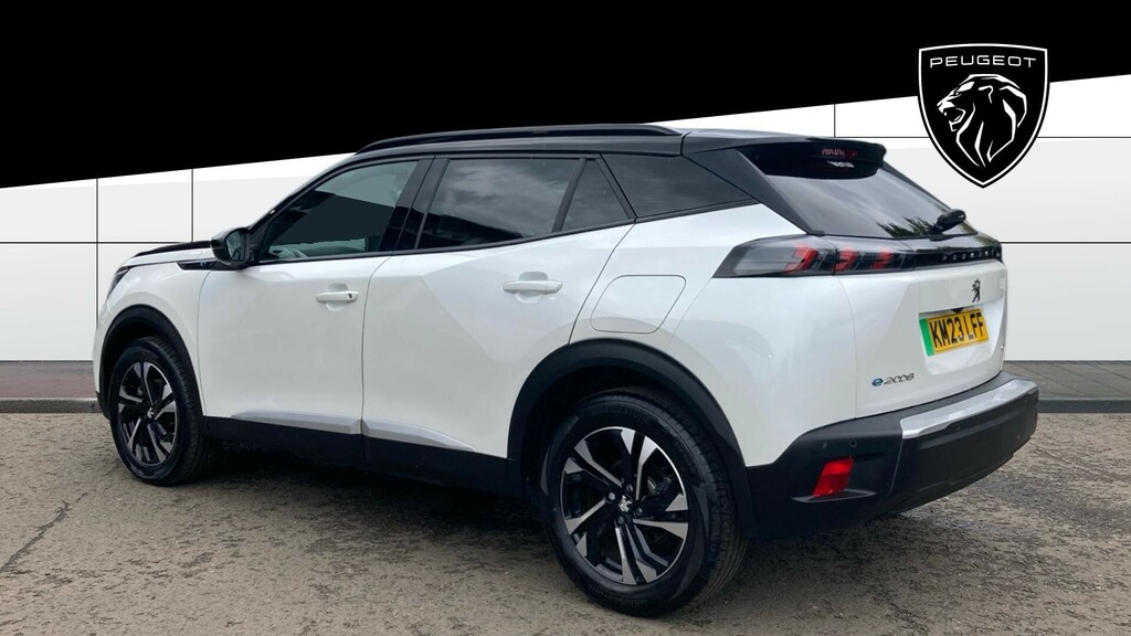 Peugeot e-2008 Gt White #2