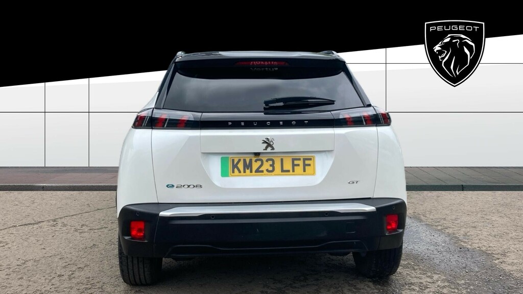 Peugeot e-2008 Gt White #6