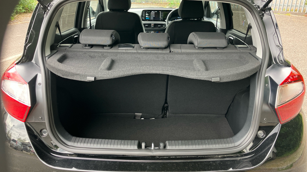 Hyundai I10 Advance Black #4