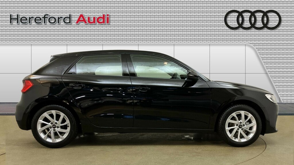 Audi A1 Sport Black #4