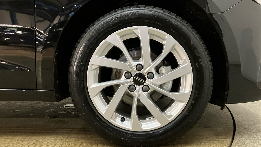 Audi A1 Sport Black #5