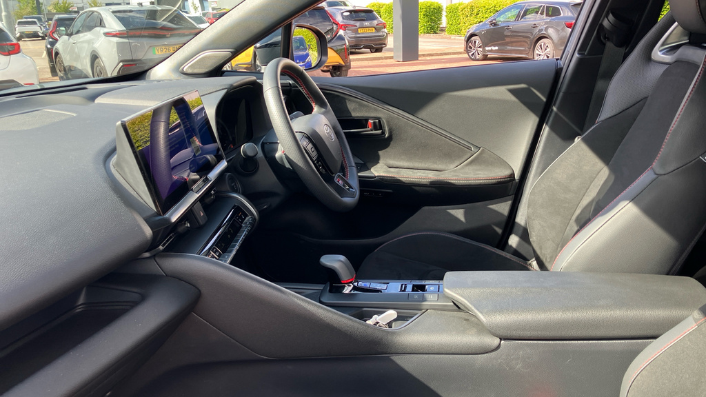 Toyota C-Hr Gr Sport GX74ZJV Grey #5