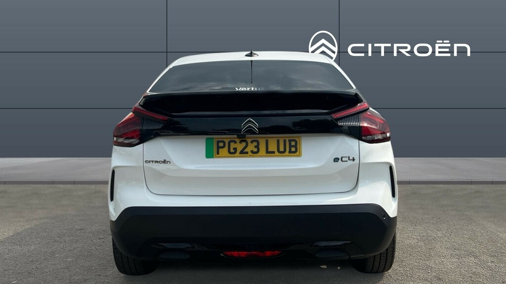Citroen e-C4 Shine Plus PG23LUB White #6