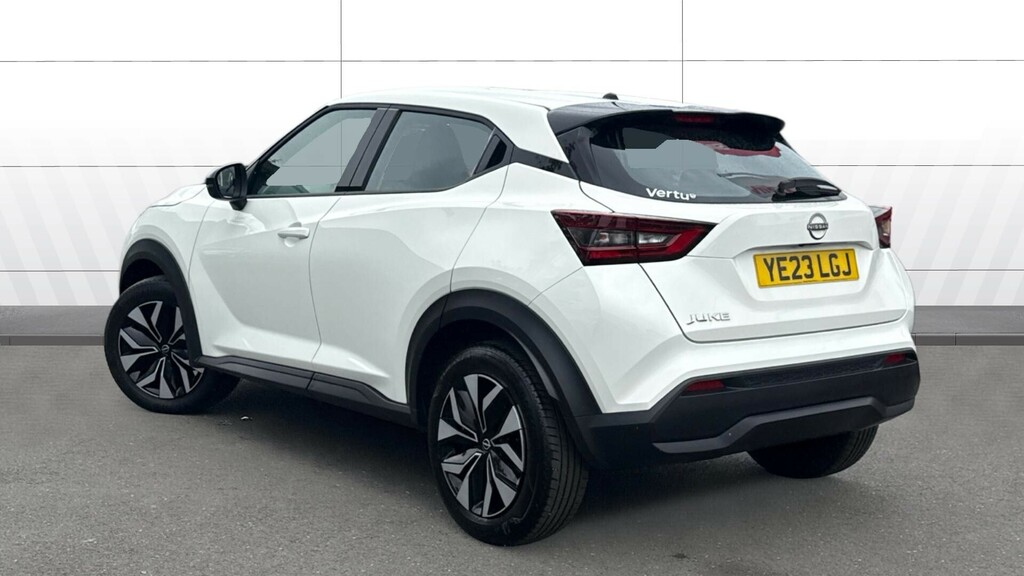 Nissan Juke Acenta White #2