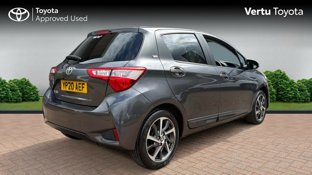 Toyota Yaris Y20 Grey #2