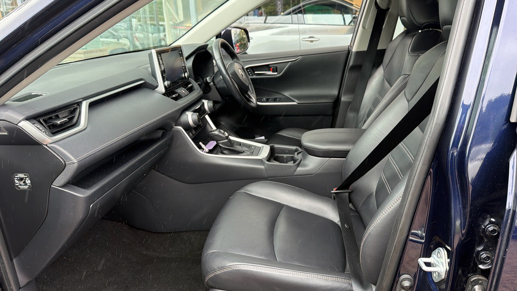 Toyota Rav 4 Excel LL69UWN Blue #5