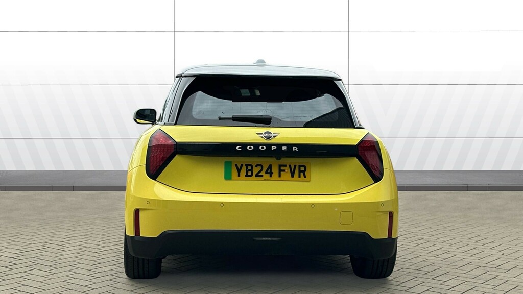 Mini Hatch E Classic YB24FVR Yellow #6