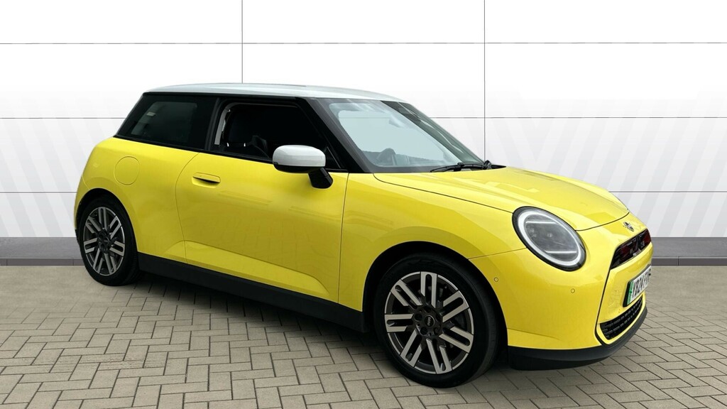 Mini Hatch E Classic Yellow