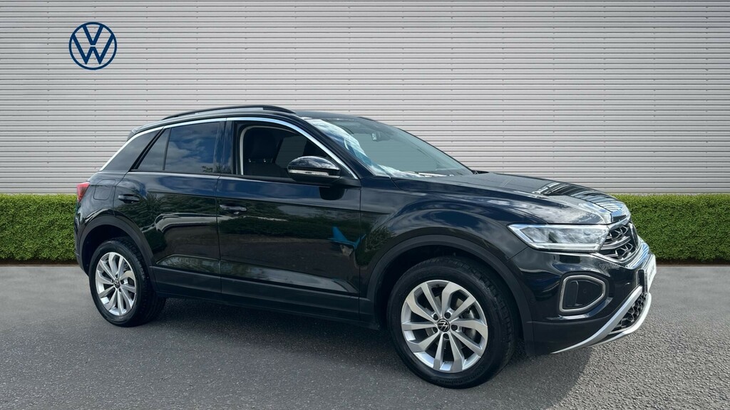 Volkswagen T-Roc Match Black