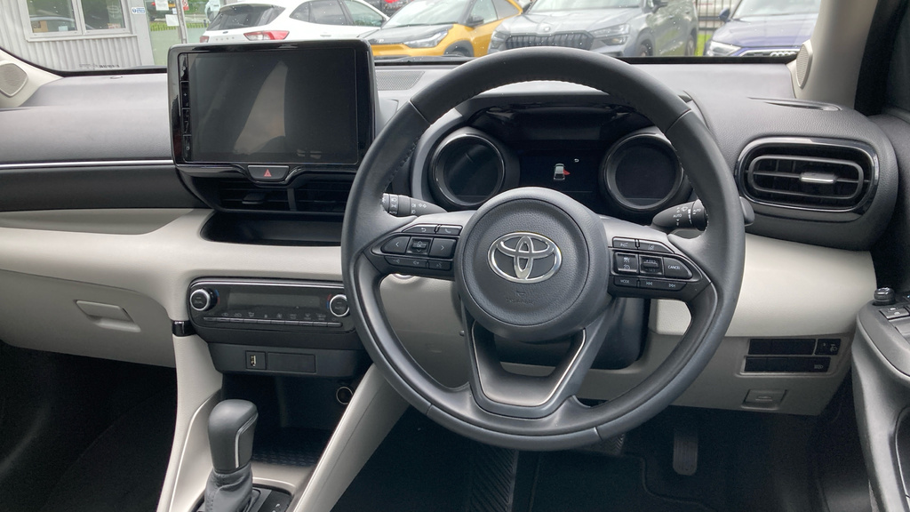 Toyota Yaris Excel YM23KFU #6