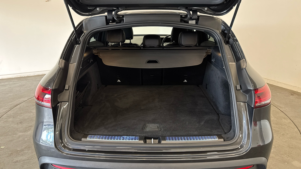 Mercedes-Benz EQC Amg Line KM73PZF Grey #4