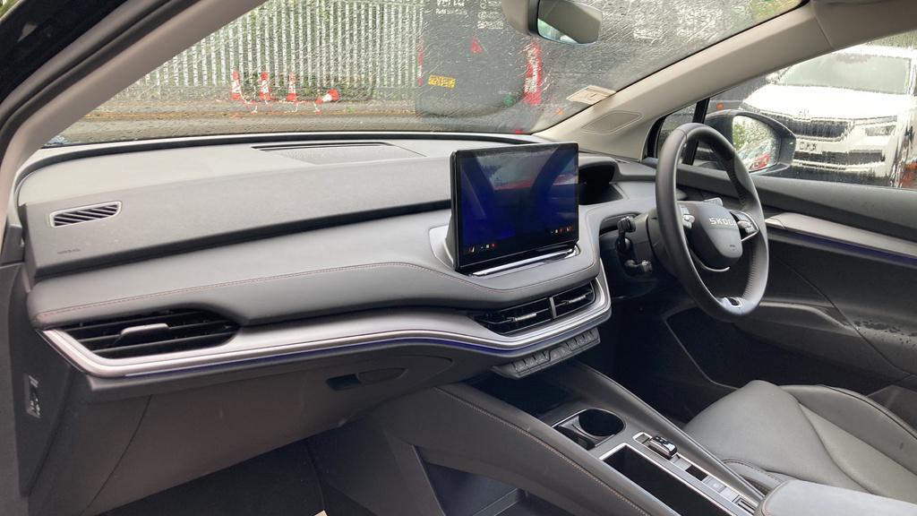 Skoda ENYAQ Edition Black #2