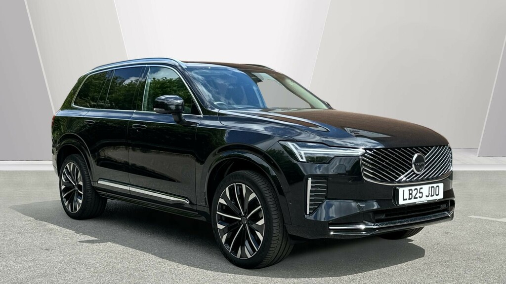 Volvo XC90 Ultra Black