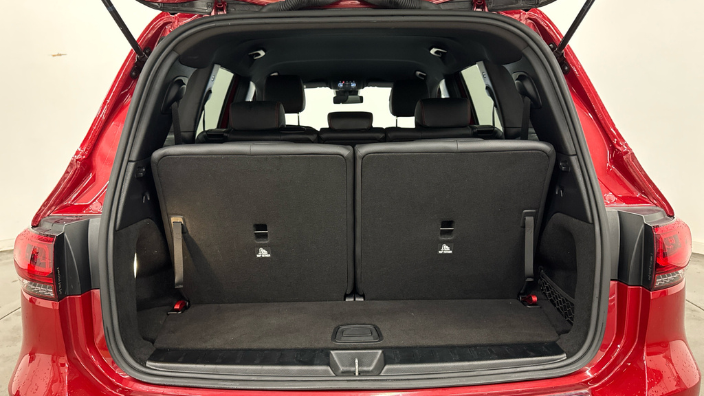 Mercedes-Benz GLB Class Amg Line KM72NXR Red #4