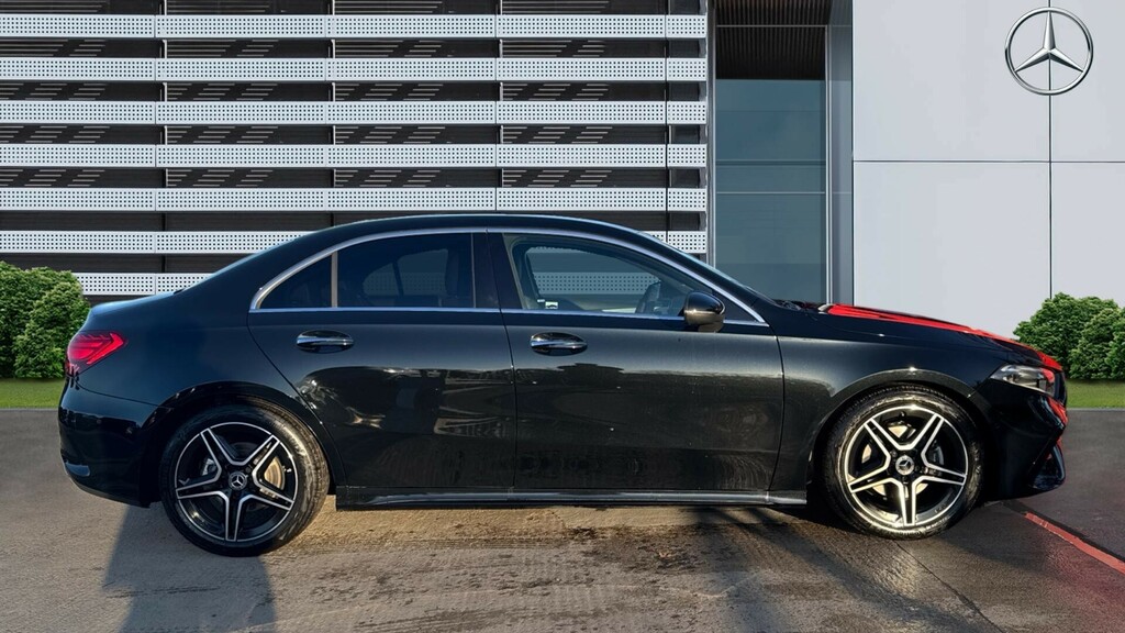 Mercedes-Benz A Class Amg Line KP25OPV Black #5
