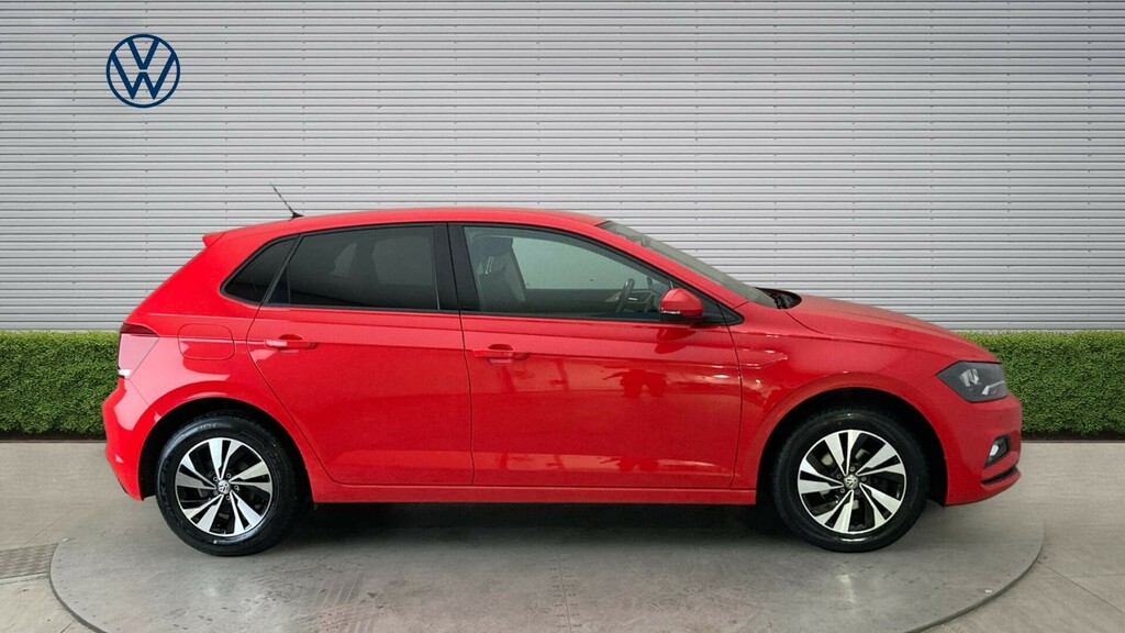 Volkswagen Polo Match YH70KLP Red #4