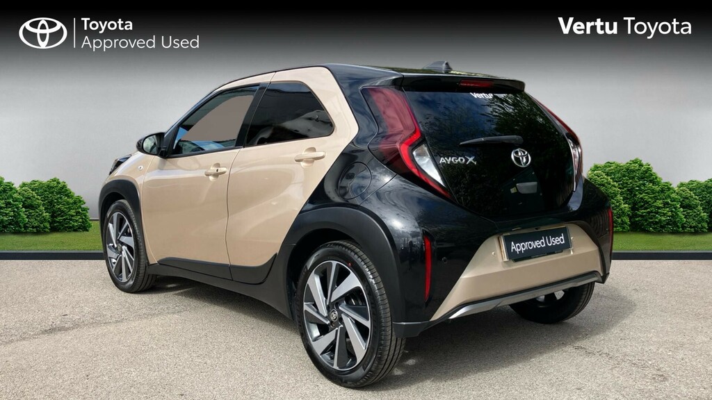 Toyota Aygo X Exclusive MA72FYM Beige #4