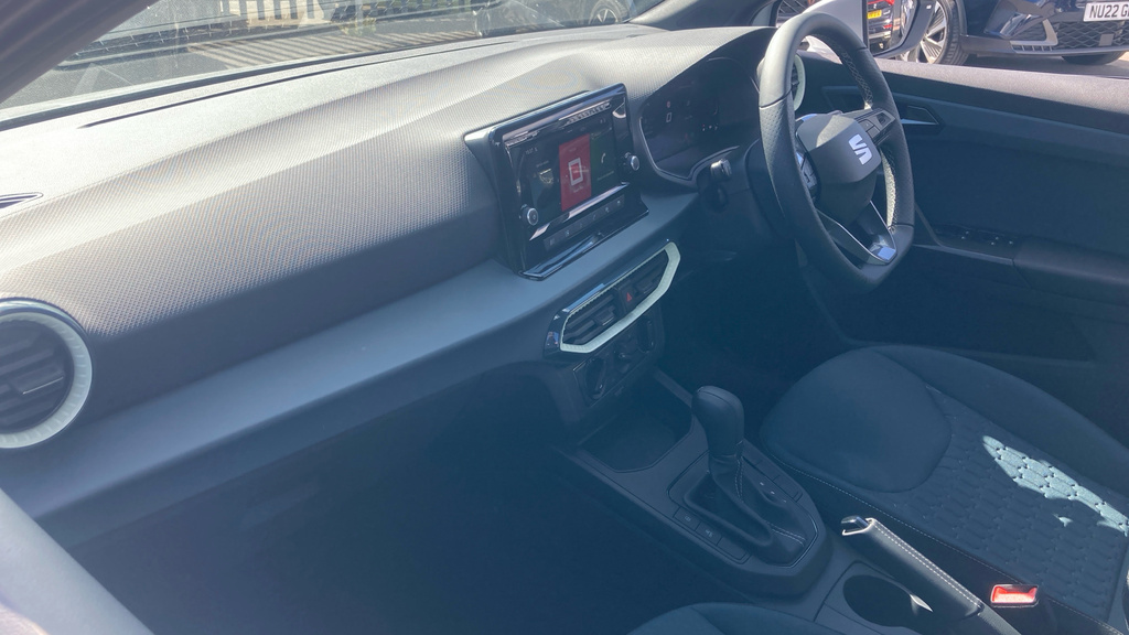 Seat Ibiza Se White #2