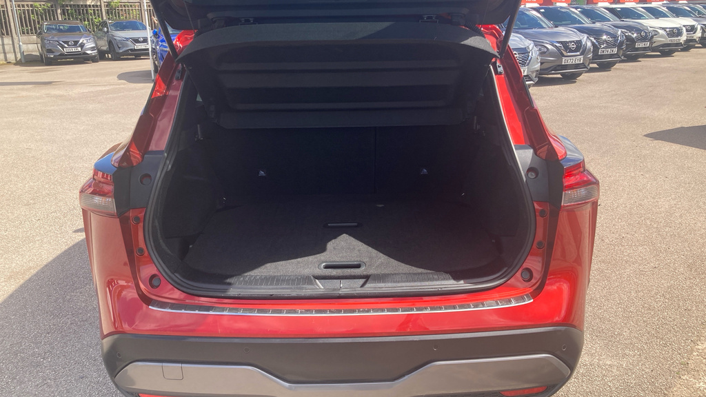 Nissan Qashqai N-connecta HY23TZM Red #4
