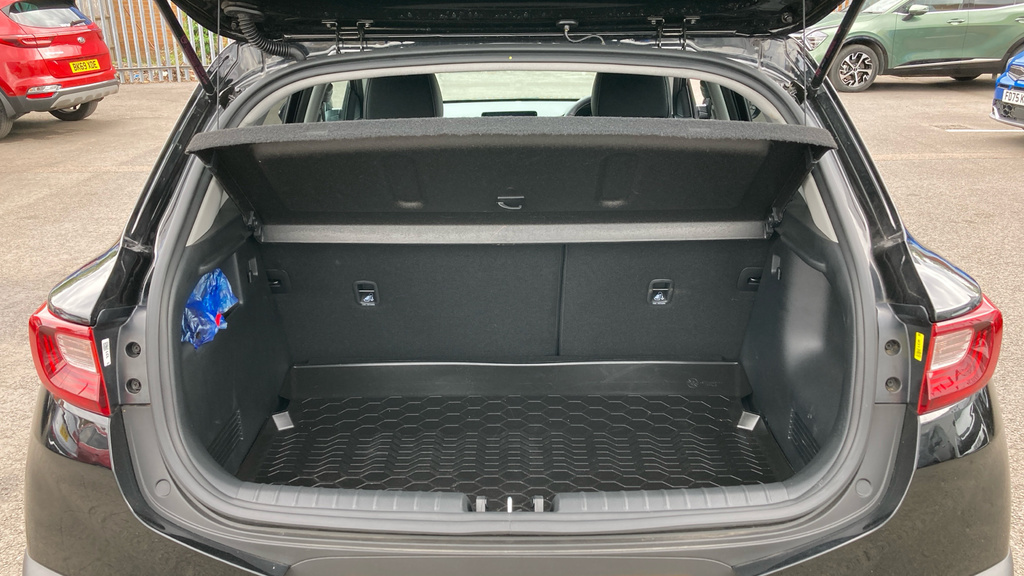 Kia Stonic Gt-line S FD75BBU Black #4