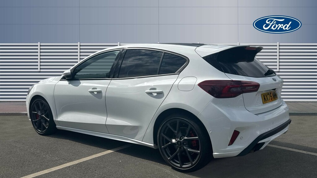 Ford Focus St White #2
