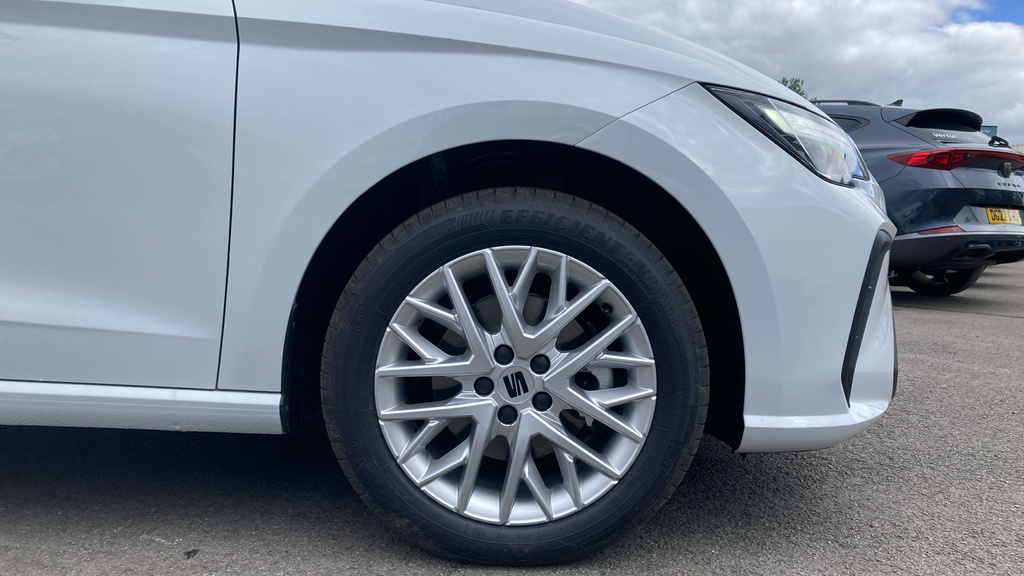 Seat Ibiza Se White #5