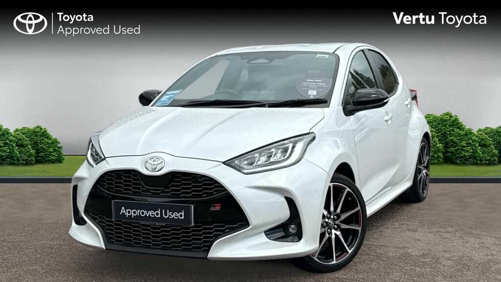 Toyota Yaris Gr Sport GU74XZO White #3