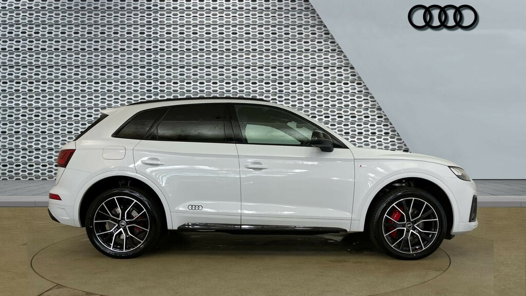 Audi Q5 Edition 1 YO21DXJ White #4