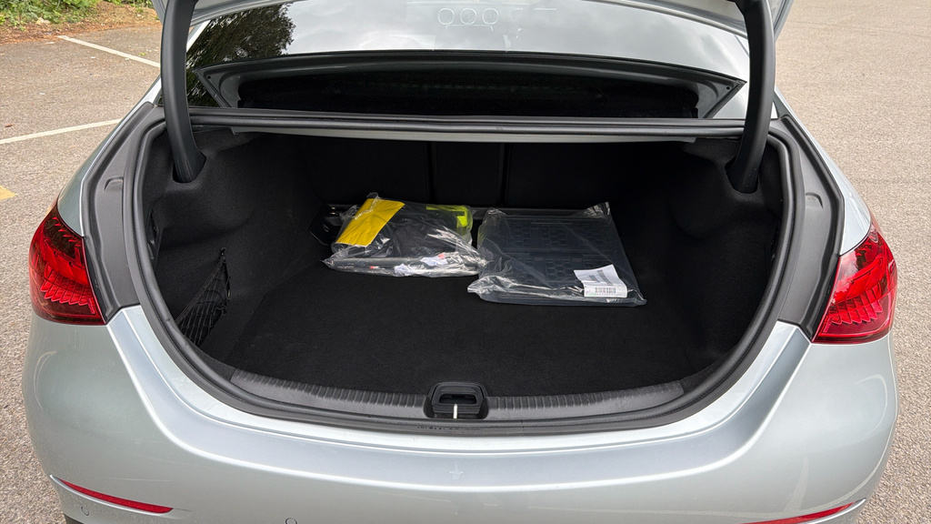 Mercedes-Benz C Class Amg Line KN25ZTU Silver #4