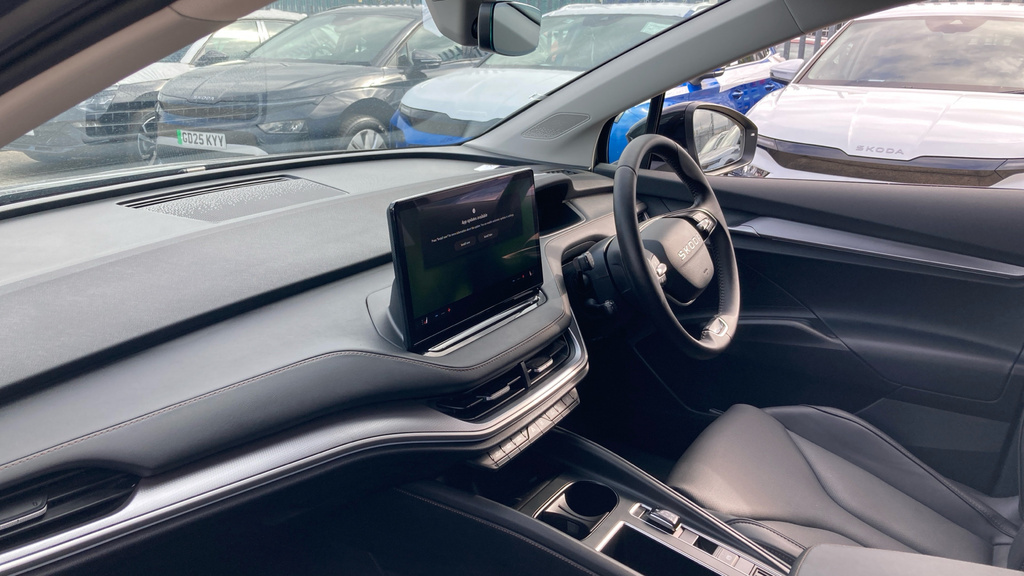 Skoda ENYAQ Edition Black #2