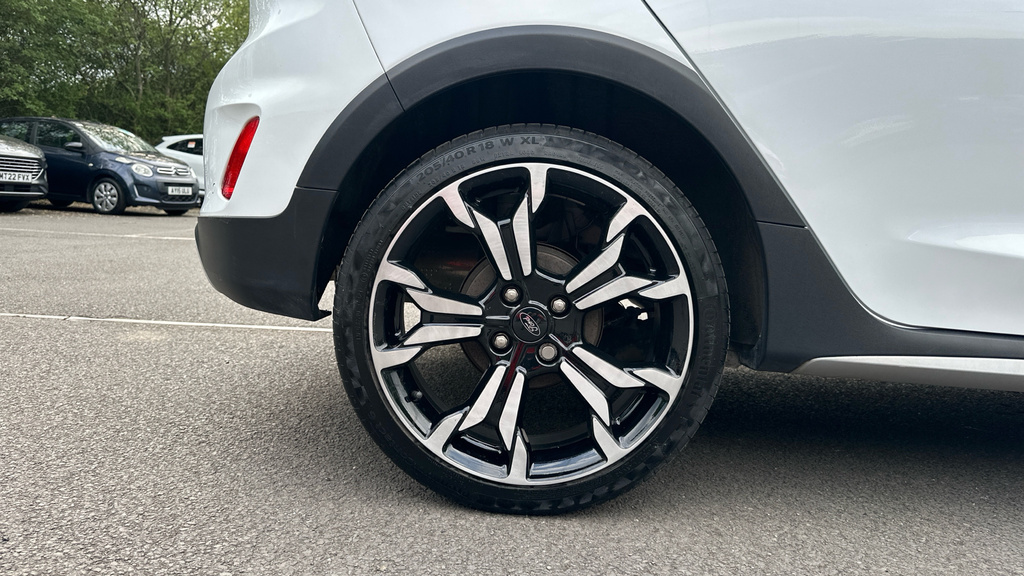 Ford Fiesta Active X MT23PBX White #6