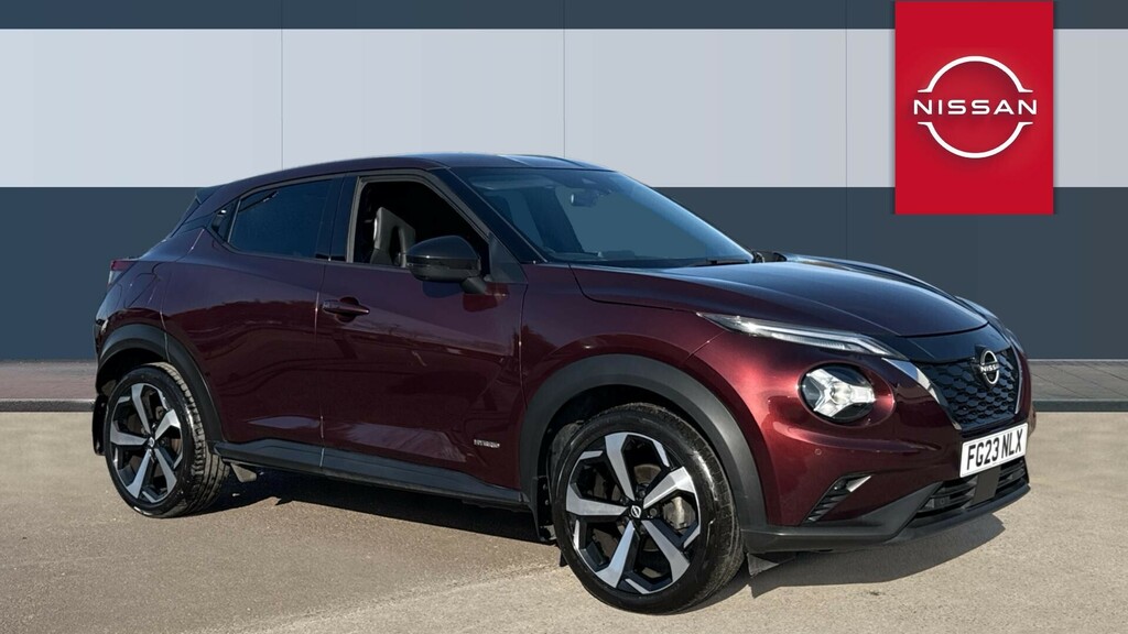 Nissan Juke Tekna Red